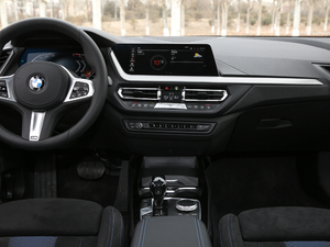 2021225i TI܇ M\ҹb Pro п_