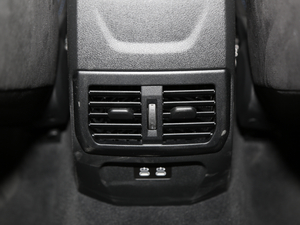 2021225i TI܇ M\ҹb Pro п؅^