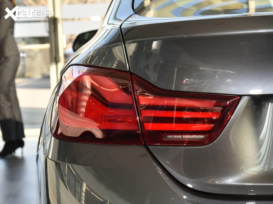 2020R4ϵT 425i Gran Coupe M\b