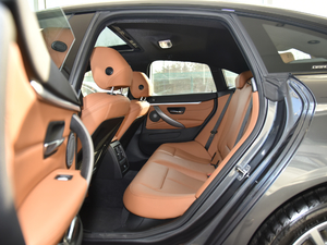 2020款425i Gran Coupe M运动套装 后排空间