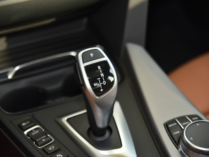 2020425i Gran Coupe M\(yn)(dng)b п؅^(q)