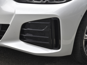 2022eDrive40 (x)(ji)^