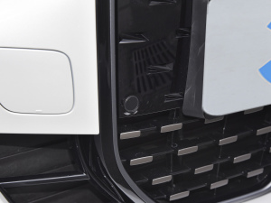 2022eDrive40 (x)(ji)^