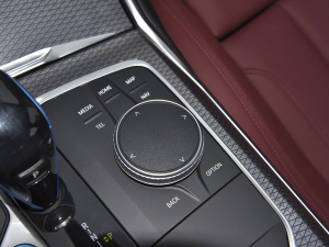 2022eDrive40 п؅^(q)