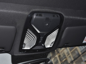 2022eDrive40 п؅^(q)