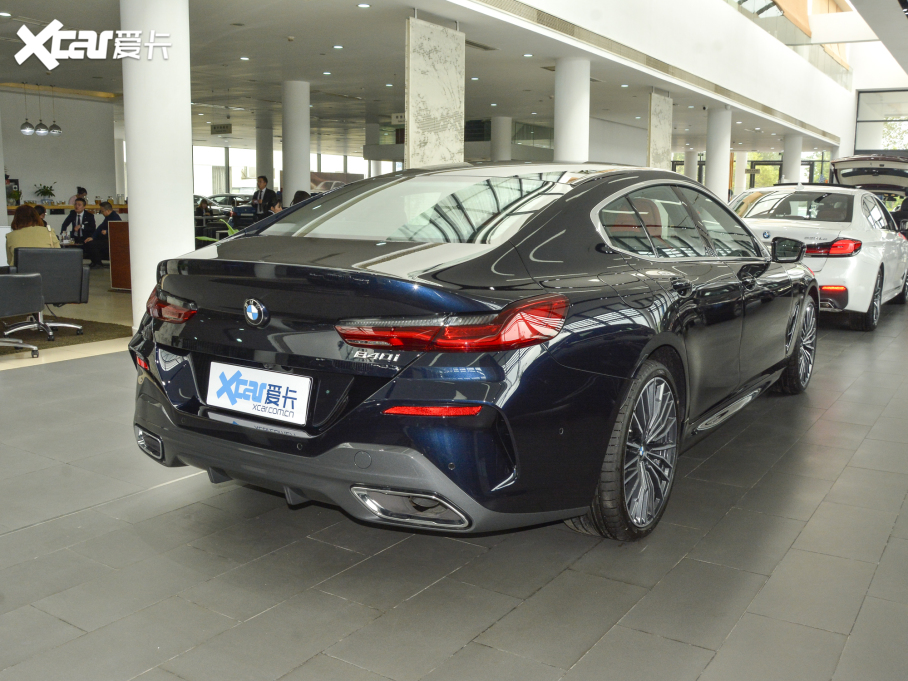 2021R8ϵT 840i TI܇ M\b
