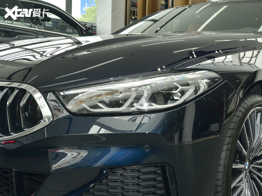 2021R8ϵT 840i TI܇ M\b