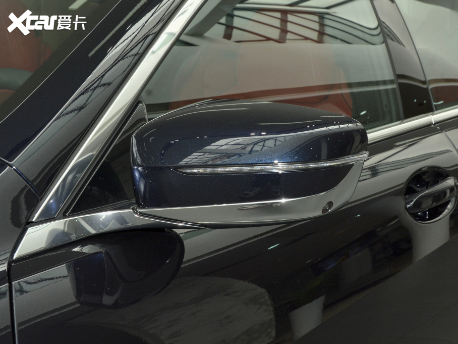 2021R8ϵT 840i TI܇ M\b