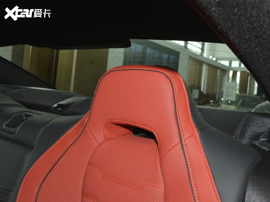 2021��R8ϵ���T 840i ���T�I܇�� M�\(y��n)��(d��ng)���b