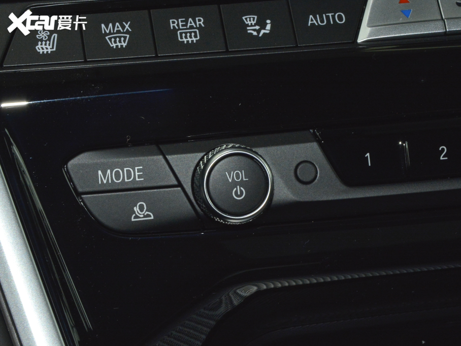 2021R8ϵT 840i TI܇ M\b