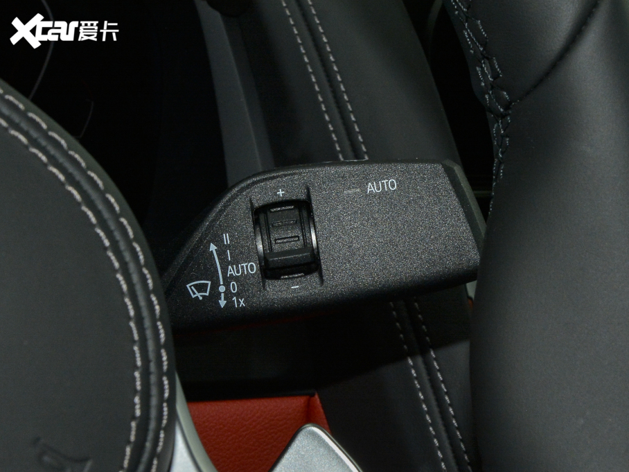 2021R8ϵT 840i TI܇ M\b