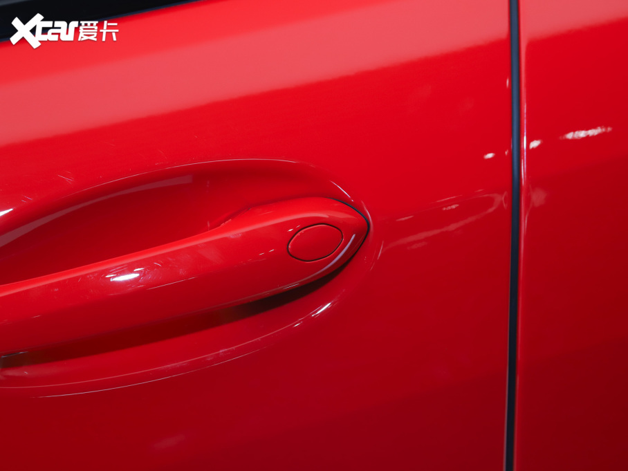 2021R8ϵT 840i TI܇ذ