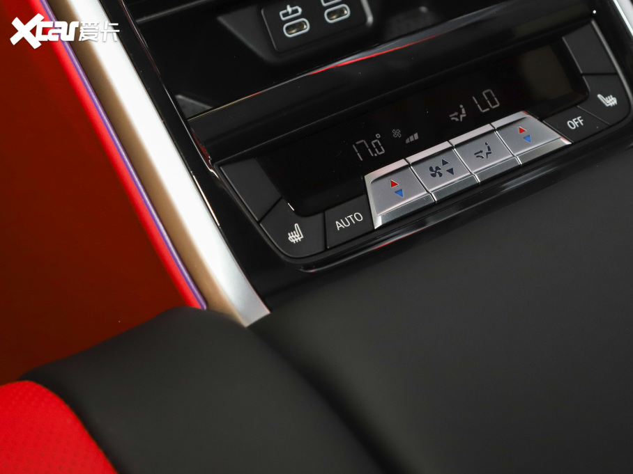 2021R8ϵT 840i TI܇ذ