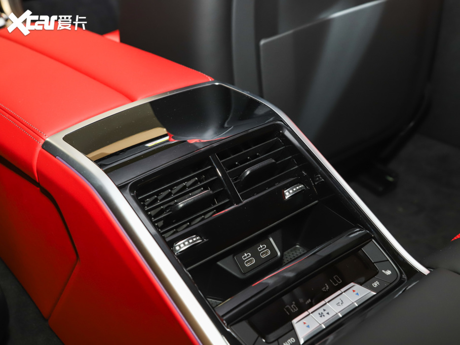 2021R8ϵT 840i TI܇ذ