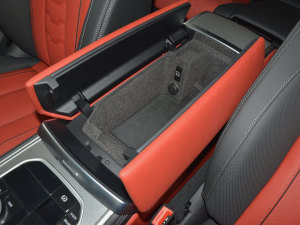 2021840i TI܇ M\(yn)(dng)b g