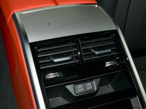 2021840i TI܇ M\b п؅^