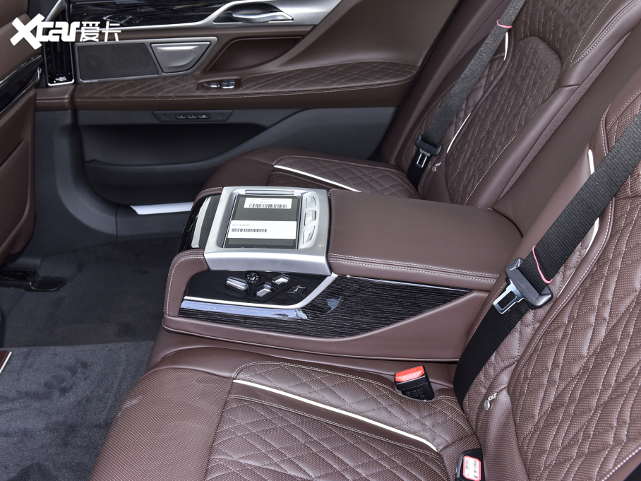 2021R7ϵ 740Li I M\b