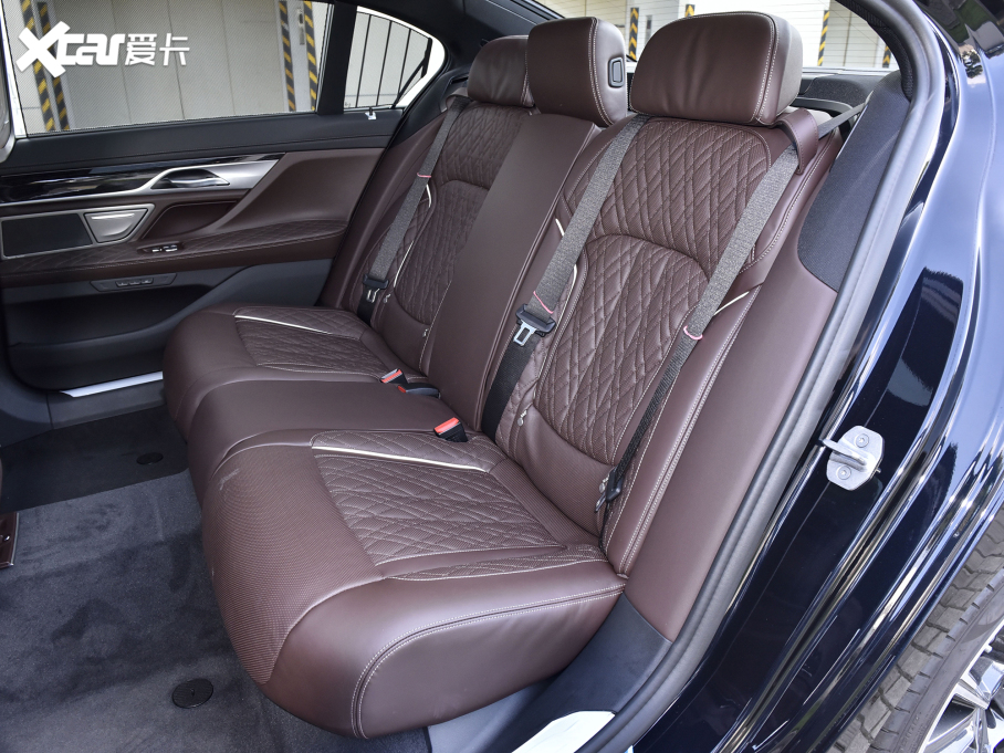 2021R7ϵ 740Li I M\b