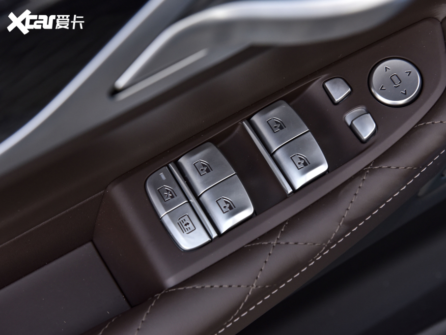 2021R7ϵ 740Li I M\b