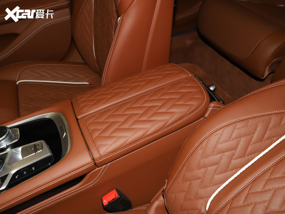 2021��R7ϵ 740Li xDrive ������ M�\�����b