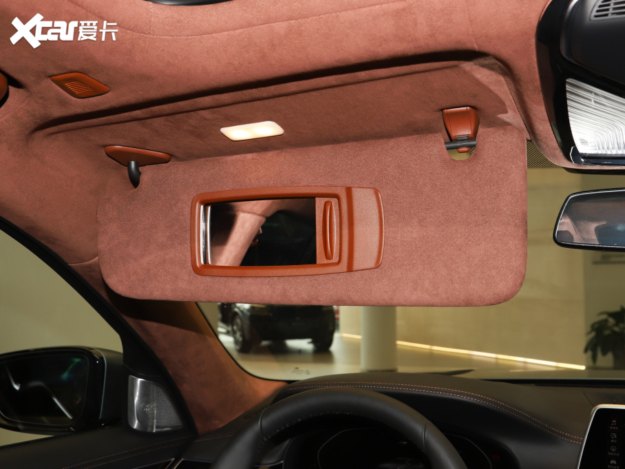 2021��R7ϵ 740Li xDrive ������ M�\�����b