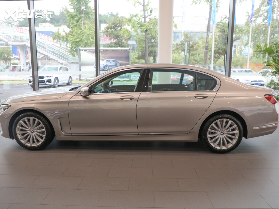 2021R7ϵ 730Li Ab