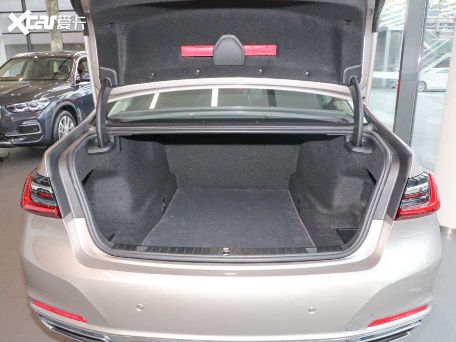 2021R7ϵ 730Li Ab