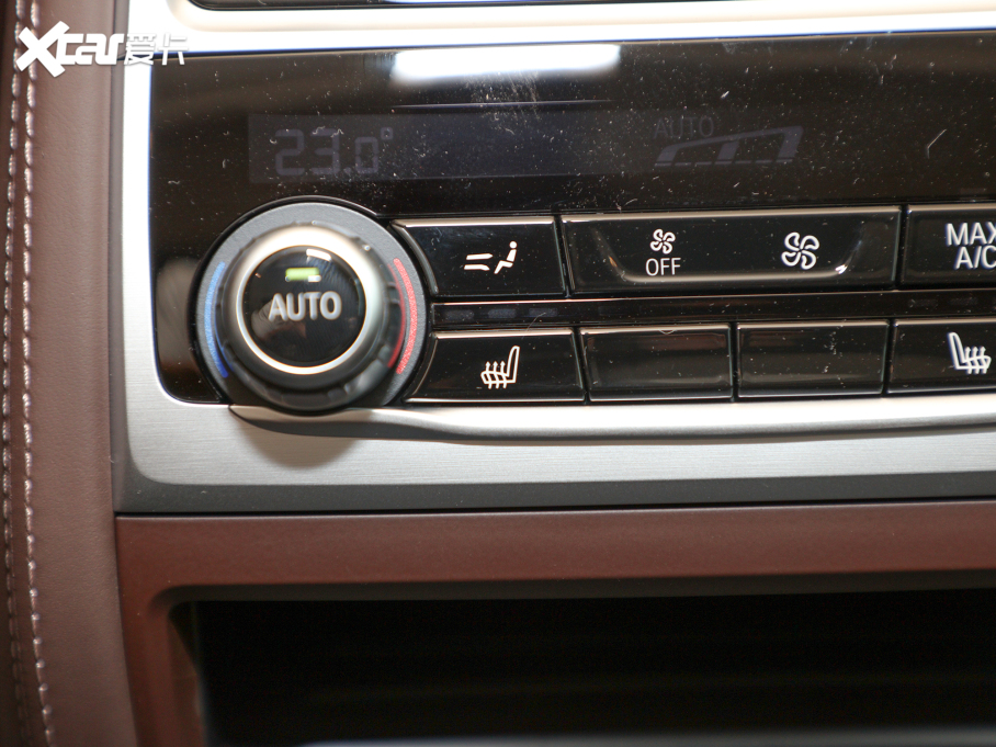 2021��R7ϵ 730Li ���A���b