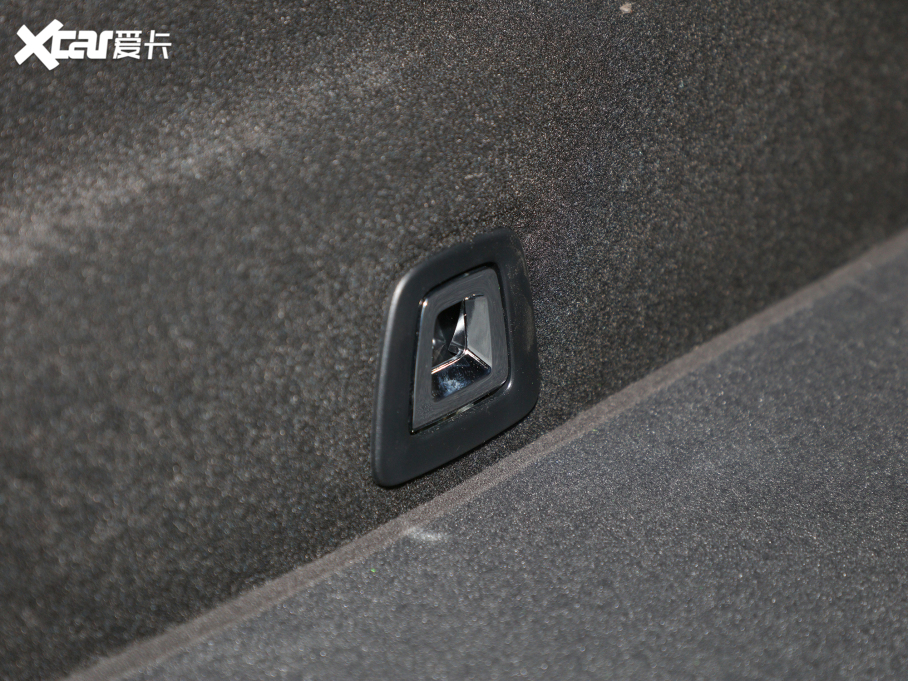 2021��R7ϵ 730Li ���A���b