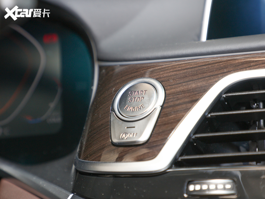 2021R7ϵ 730Li Ab