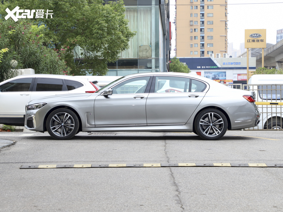 2021R7ϵ 730Li M\b