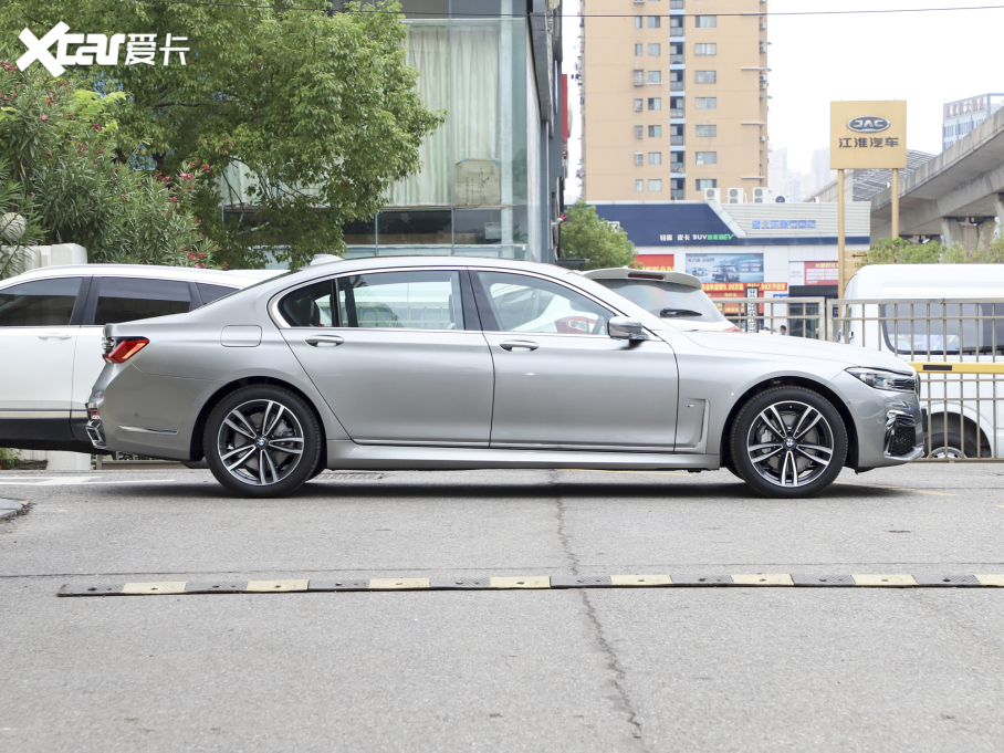 2021R7ϵ 730Li M\b