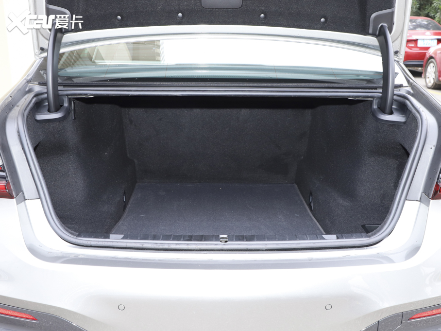 2021R7ϵ 730Li M\b