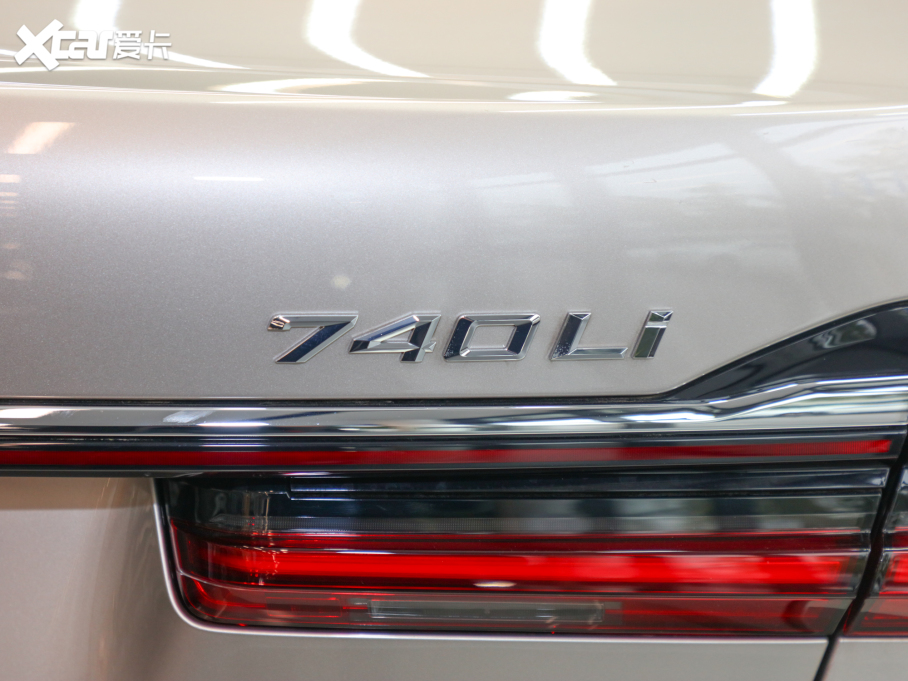 2021R7ϵ 740Li I(lng) Ab