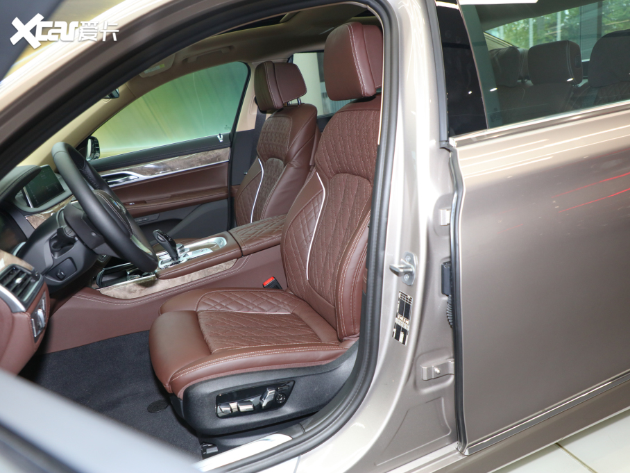 2021R7ϵ 740Li I Ab