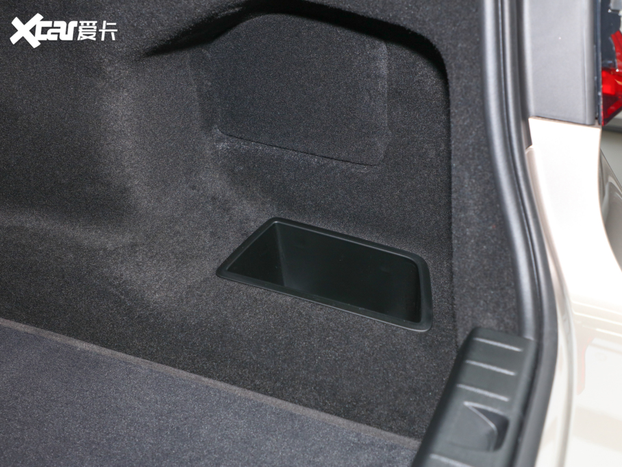 2021R7ϵ 740Li I(lng) Ab