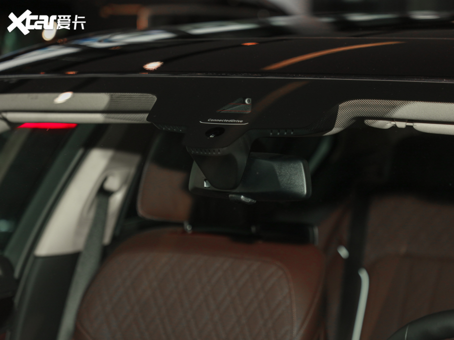 2021R7ϵ 740Li  Ab