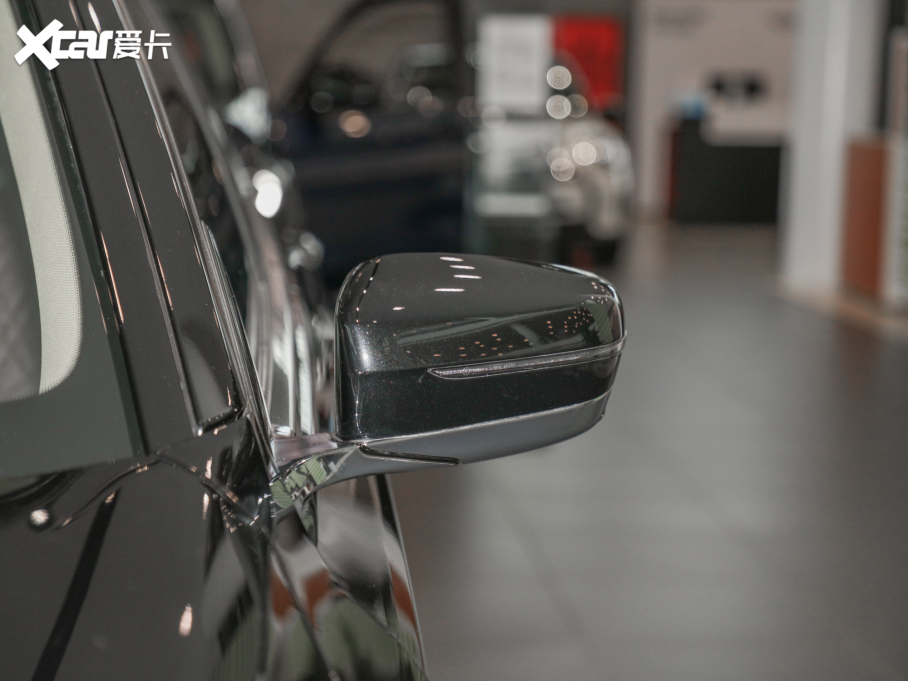 2021R7ϵ 740Li  Ab