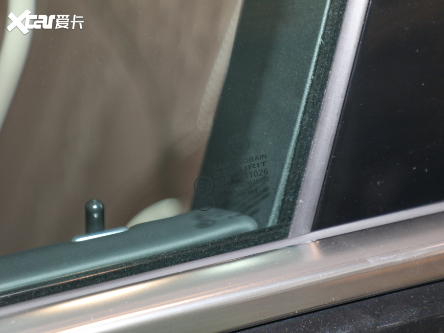 2021R7ϵ 740Li  Ab