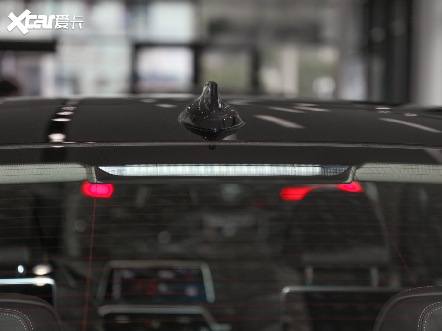 2021R7ϵ 740Li  Ab