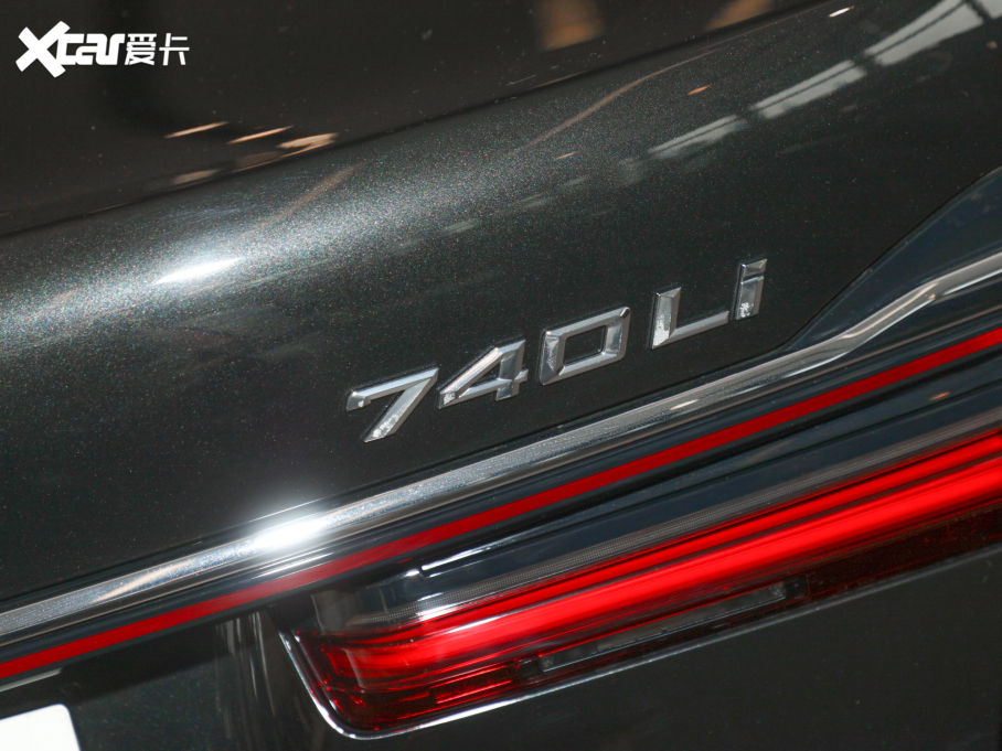 2021R7ϵ 740Li  Ab