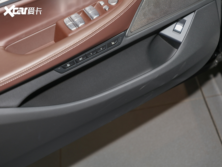 2021��R7ϵ 740Li ������ ���A���b