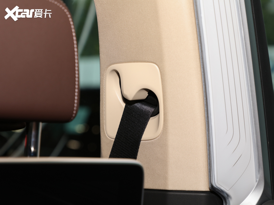 2021R7ϵ 740Li  Ab