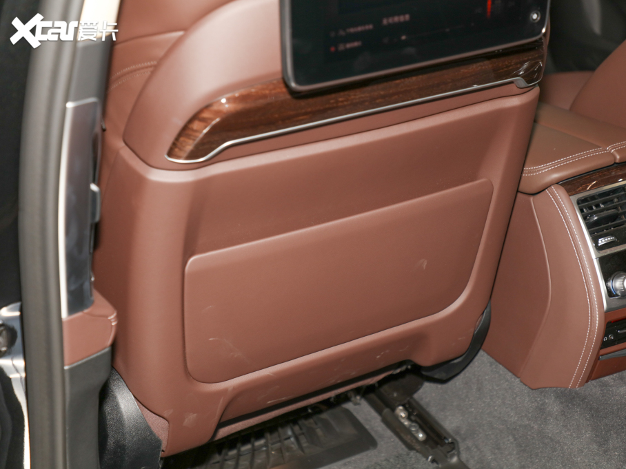 2021R7ϵ 740Li  Ab