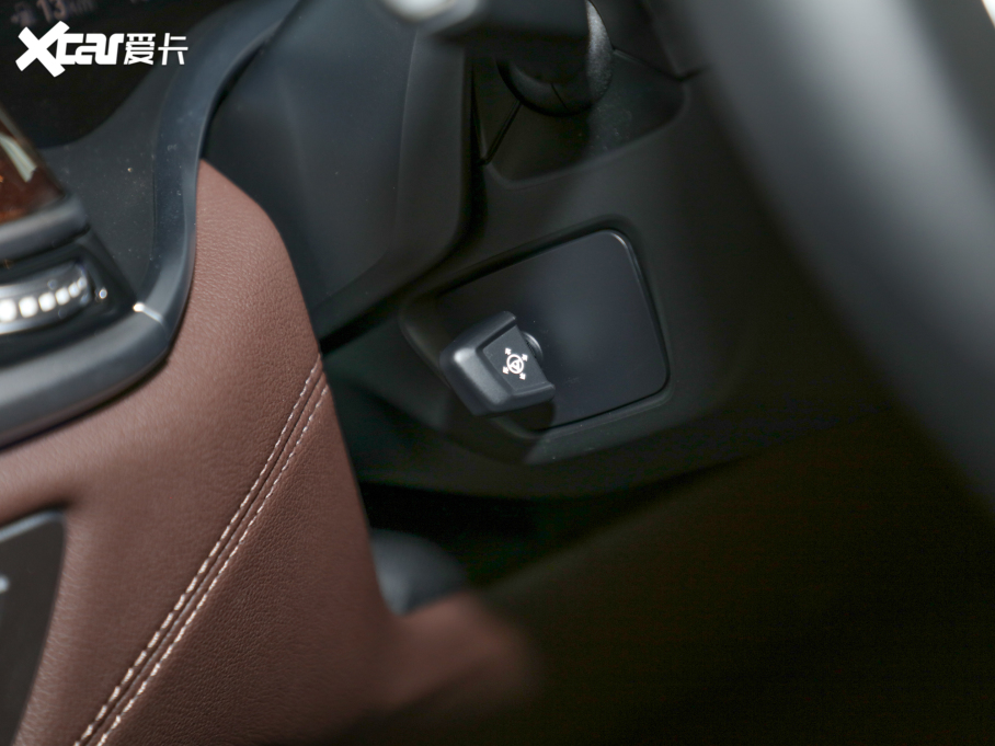 2021R7ϵ 740Li  Ab