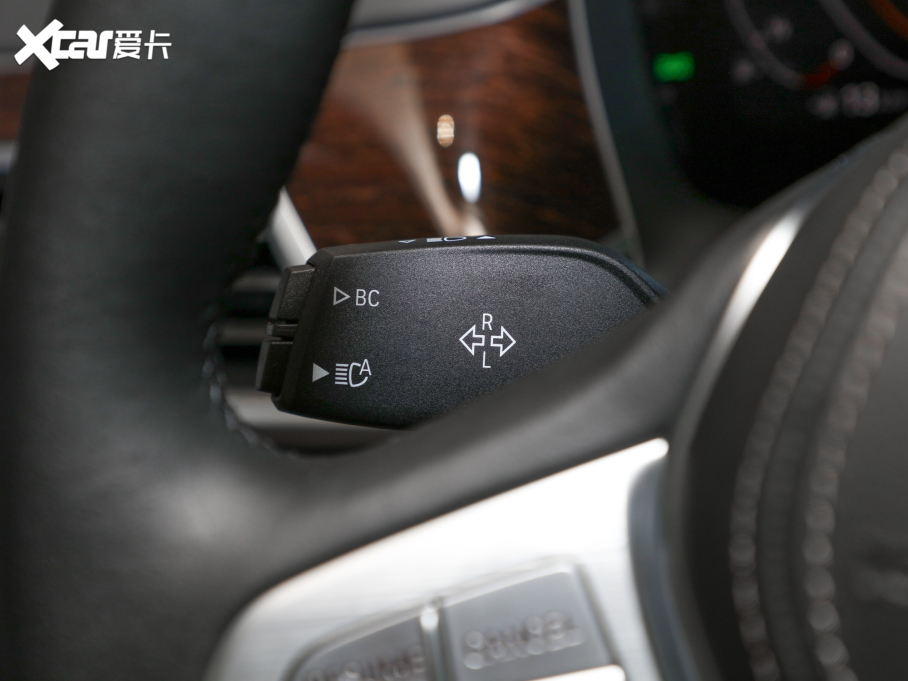 2021��R7ϵ 740Li ������ ���A���b