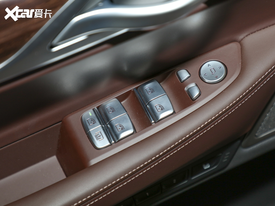 2021��R7ϵ 740Li ������ ���A���b