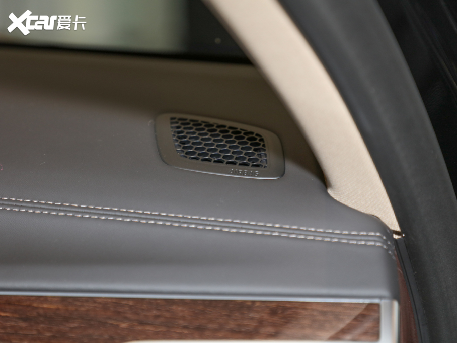 2021R7ϵ 740Li  Ab