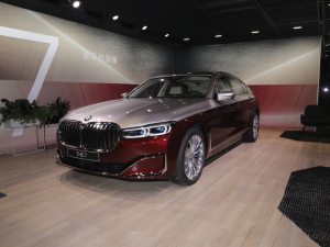 2021M760Li xDrive V12 ҫӰر 