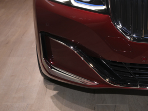 2021M760Li xDrive V12 ҫӰ؄e ^